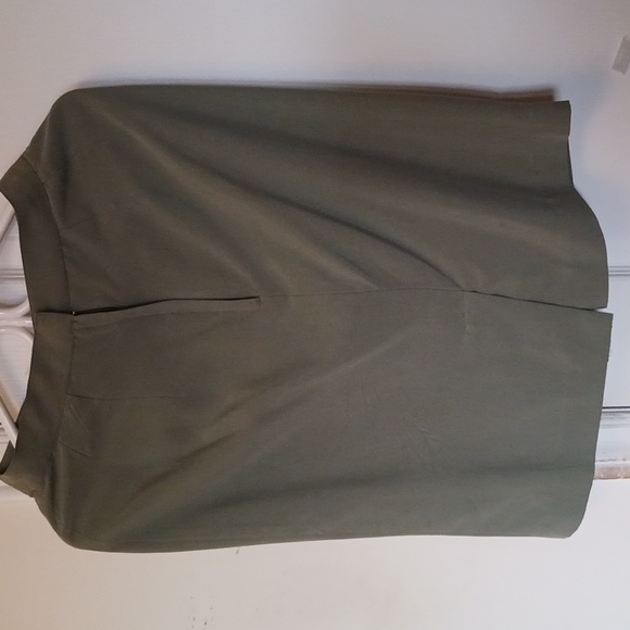 Fully Lined Jacket & Skirt In Light Green - Picture 7 of 8